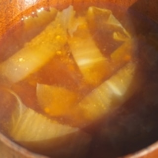 煮汁の残り利用の白菜のお味噌汁